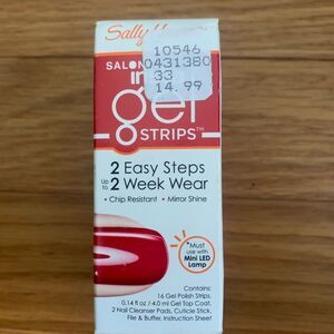 Sally Hansen Insta Gel Strips red